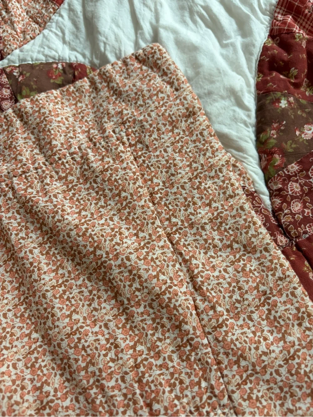 Vintage Wedding Ring Fall Autumn Quilt Floral Backside  + Embroidered